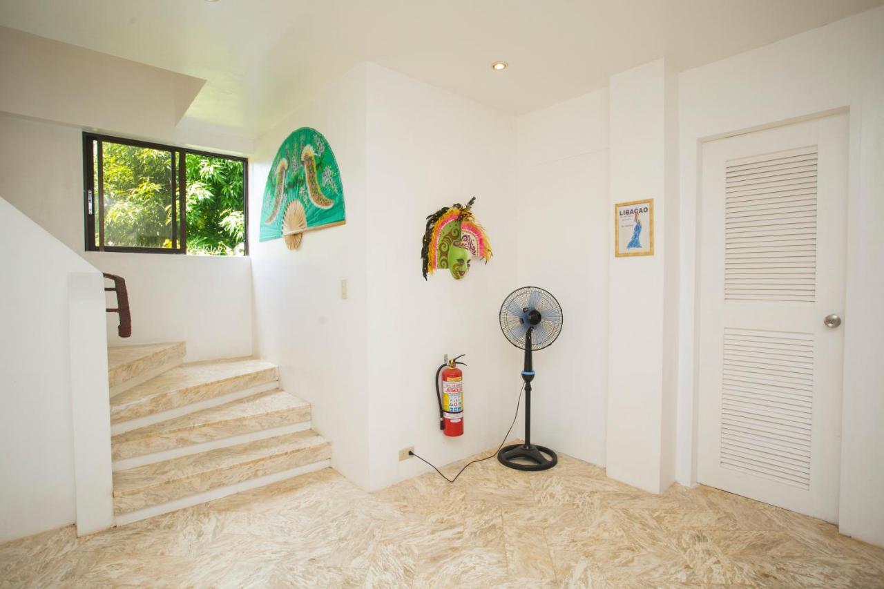 Franky Villa Balabag  Esterno foto